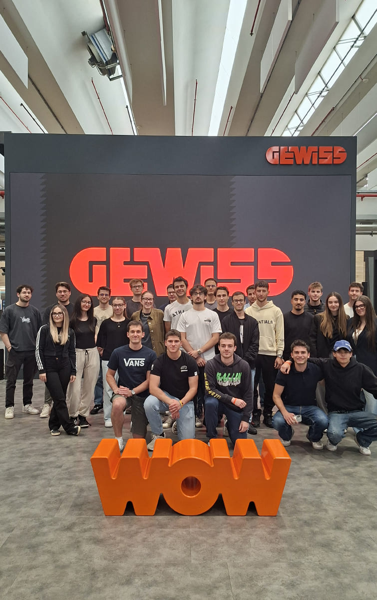 GEWISS accoglie UNIBG al GEC per visita su Domotica e Smart City