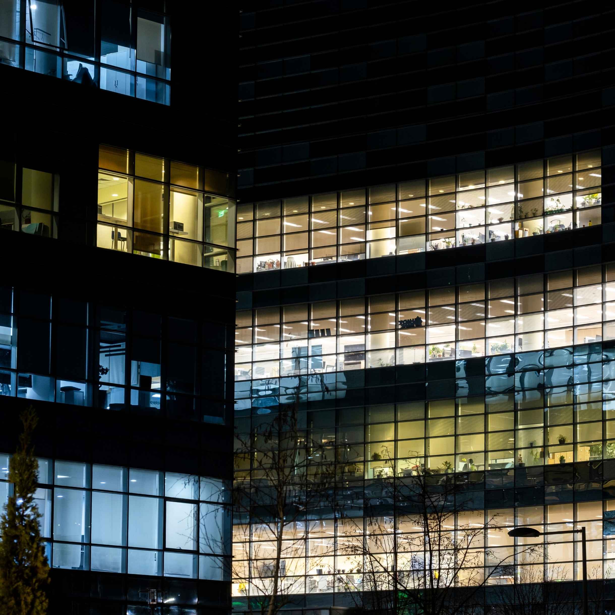 Interruttori differenziali selettivi: guida al coordinamento della protezione elettrica