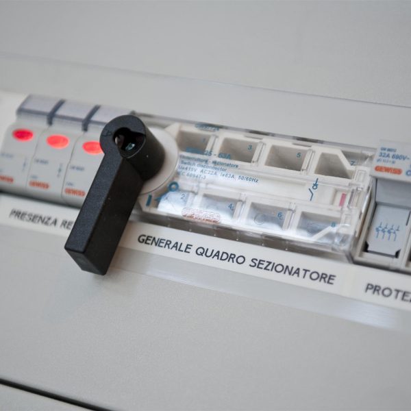 Interruttori scatolati