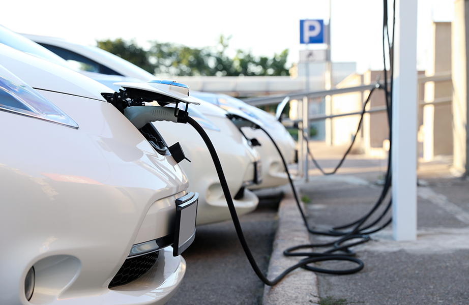 Incentivi auto elettriche 2022: quando partono e come funzionano