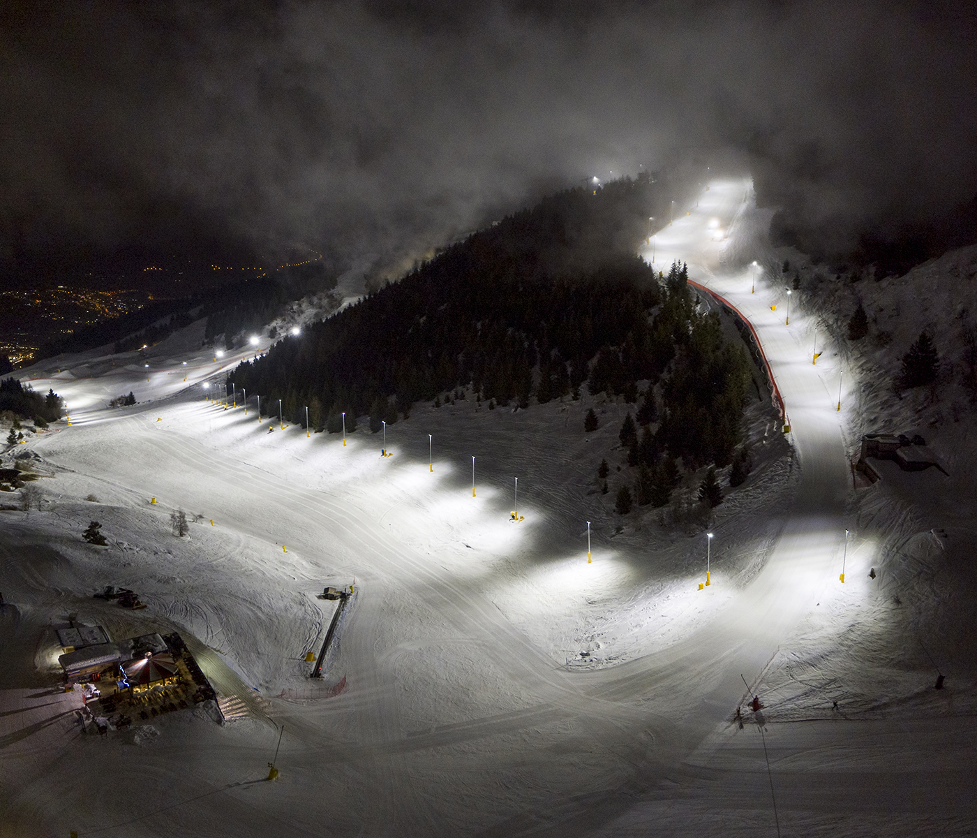 Espace skiable de Monte Bondone, installation sportive en extérieur