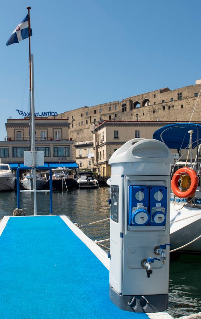 Porto Logistico Reale Yacht Club Canottieri Savoia