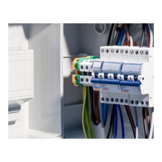 Serie 68 Q Din Quadri Per Distribuzione Gewiss