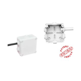Versions with rapid entry cable gland