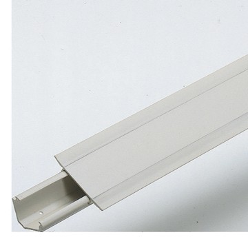 Eckkanal, inkl. Oberteil - Länge: 2 m Eckkanal, inkl. Oberteil - Länge: 2 m