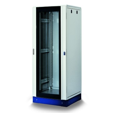 Armadi con porta in vetro curvo completi di pannelli laterali, porta piena posteriore e coppia di montanti regolabili in profondità 19'' Armadi con porta in vetro curvo completi di pannelli laterali, porta piena posteriore e coppia di montanti regolabili in profondità 19''