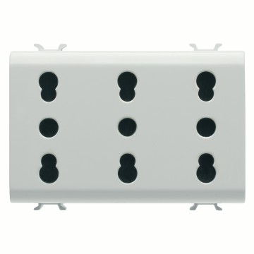 Dreifachsteckdose italienischer Standard - 250V ac Dreifachsteckdose italienischer Standard - 250V ac
