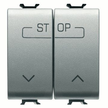  DOPPIO PULSANTE 250V ac - MORSETTI CABLAGGIO RAPIDO - UNIPOLARE NA 16A - SIMBOLO SU-GIU'-STOP - 2 MODULI - TITANIO - CHORUSMART