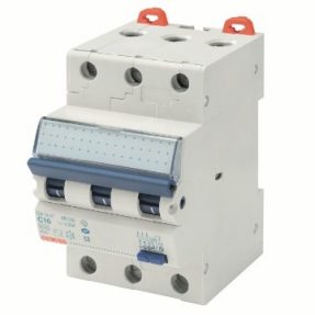 DISJONCTEUR MAGNÉTOTHERMIQUE DIFFÉRENTIEL COMPACT - MDC 45 - 3P COURBE C 6A - 4500A-4,5kA/400V - TYPE AC Idn=0,03A - 3 MODULES