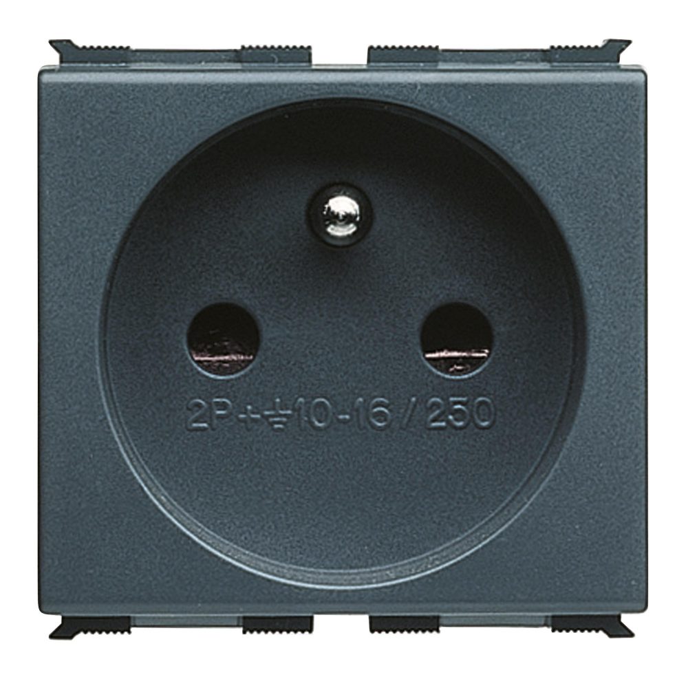  ZÁSUVKA DLE FRANCOUZSKÉ NORMY 250 V AC – 2P+E 16 A – 2 MODULY – PLAYBUS