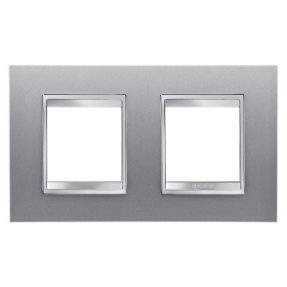 PLACĂ INTERNAȚIONALĂ LUX - IN TEHNOPOLIMER VOPSIT - 2+2 MODULE ORIZONTALE - TITAN - CHORUSMART