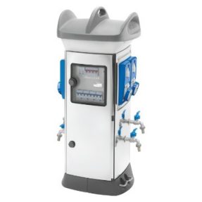 Q-MC 63X<br />
68 bornes de distribution et de services en acier inoxydable