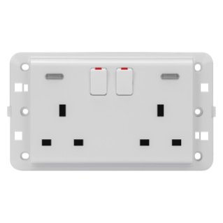 TWIN SWITCHED SOCKET-OUTLET - BRITISH STANDARD - 2P+E 13 A - BACKLIT - WHITE - CHORUS