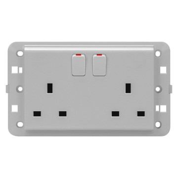 BS twin switched socket-outlets - 250 V ac