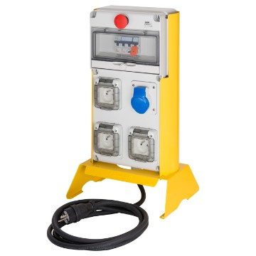  COFFRET D'ALIMENTATION PROVISOIRE MONO - Q-DIN 10 - 2P 16A - 3,5 KVA - 3 PC 2P+T 230V 16A + 1 PC 2P+T 230V 16A IEC - DIFF. GÉNÉRAL 30MA - COUP DE POING D'ARRÊT D'URGENCE - 3M CÂBLE H07 3X2,5 MM² ET FICHE MOBILE - AVEC SUPPORT - IP65
