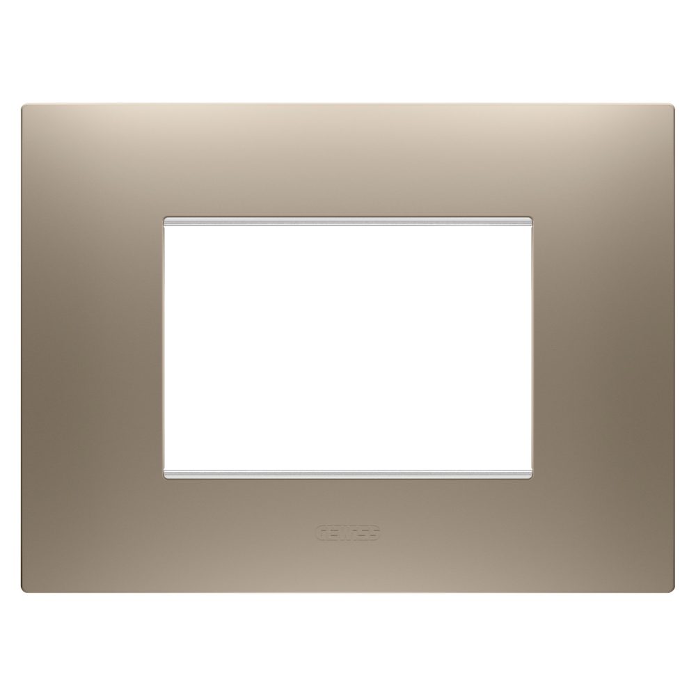  rámeček ego – z technopolymeru opatřeného nátěrem – 3 moduly – světlý bronz – chorusmart