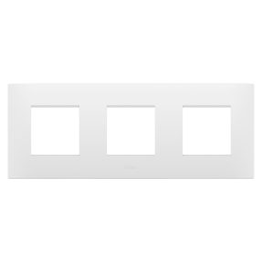 mezinárodní rámeček ego – z technopolymeru – 2+2+2 moduly vodorovné – matná bílá – chorusmart