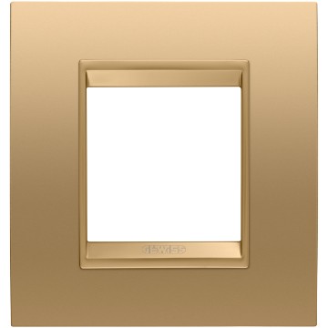 LUX International - gold