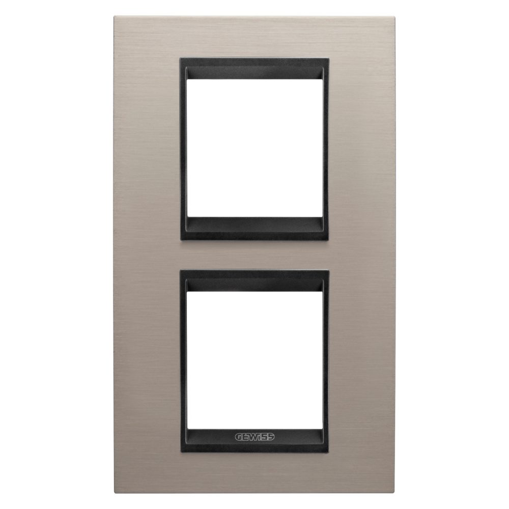  lux international plate - in metal - 2+2 modules vertical - brushed aluminium lavy - inner frame matt black - chorusmart