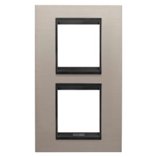 LUX INTERNATIONAL PLATE - IN METAL - 2+2 MODULES VERTICAL - BRUSHED ALUMINIUM LAVY - INNER FRAME MATT BLACK - CHORUSMART