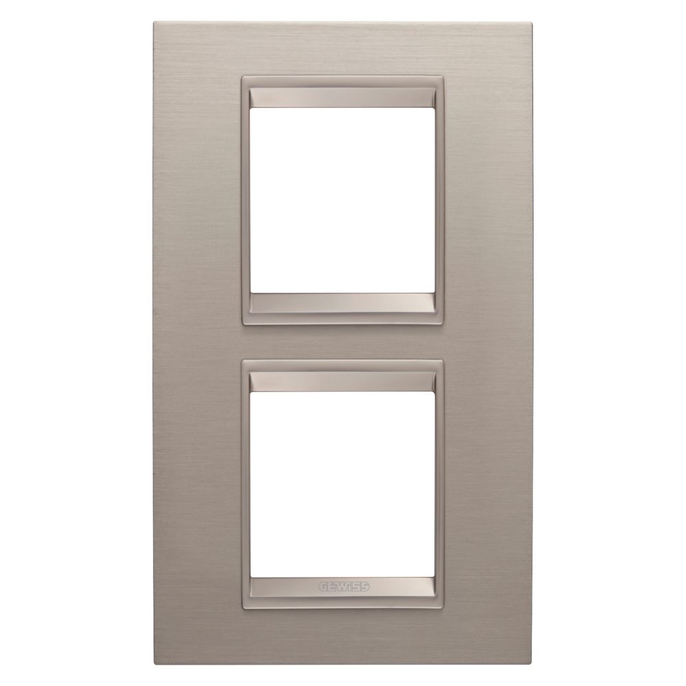  lux international plate - in metal - 2+2 modules vertical - brushed aluminium - inner frame matt light bronze - chorusmart