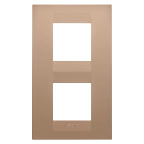 abdeckrahmen geo international - in lackiertem technopolymer - 2+2 module vertikal - weichkupfer - chorusmart